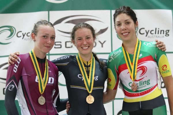 An ecstatic Jessica Allen (centre) won gold from Taylah Jennings (left) and Georgia Baker (right) in the women's under 19 20km points race.
