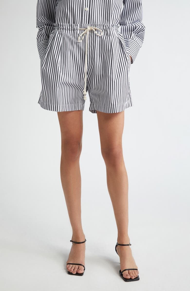 missing-image 30 أزياء ربيعية وصلت من نوردستروم