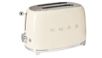 Smeg TSF01 toaster