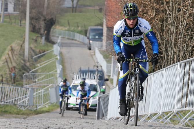 Goss climbs up the Koppenberg