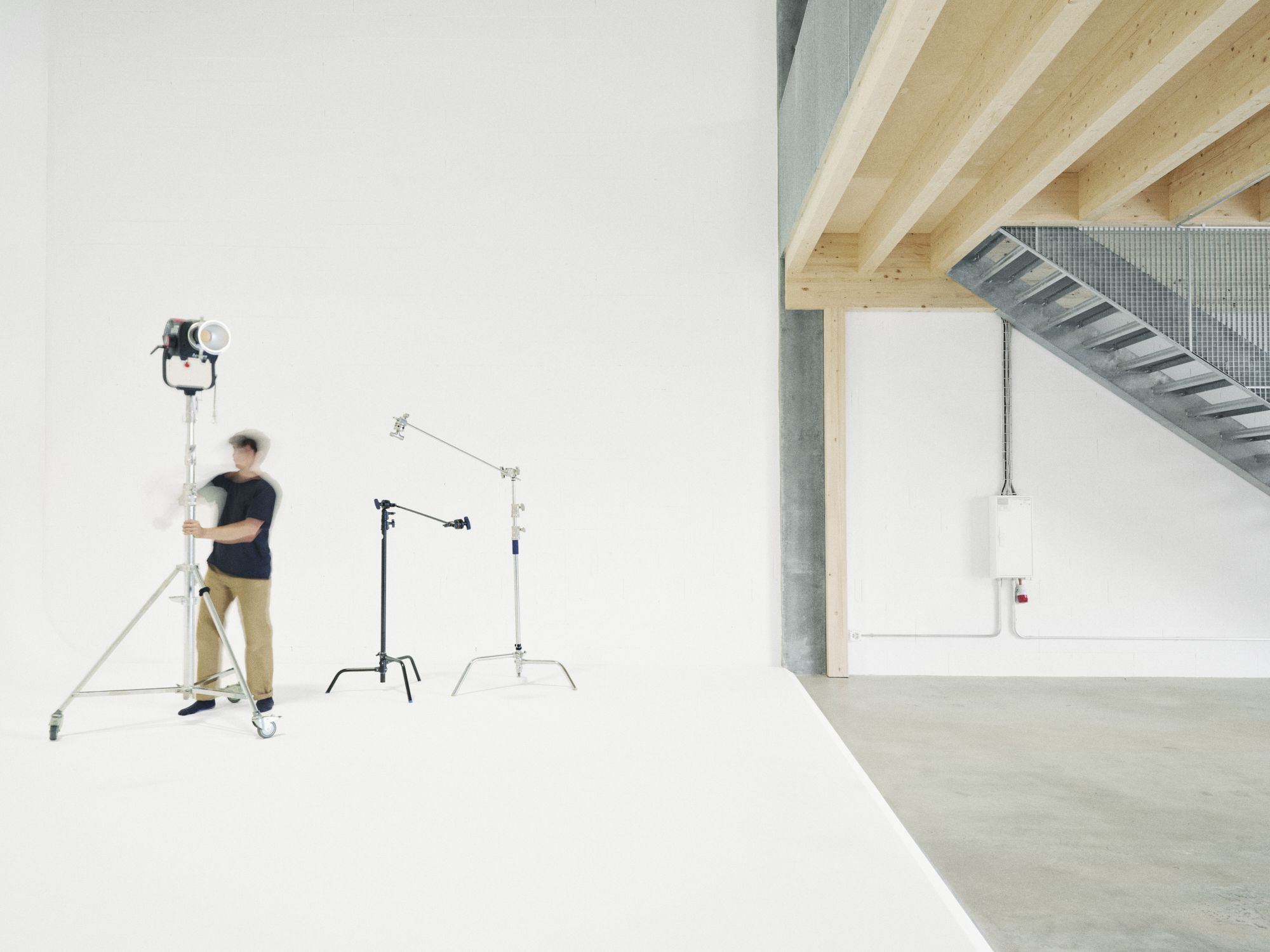 Sapid Studio turns a Geneva warehouse into a light-calibrated atelier