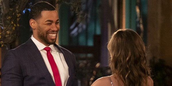 Bachelorette hannah meets Mike on the 2019 premiere ABC