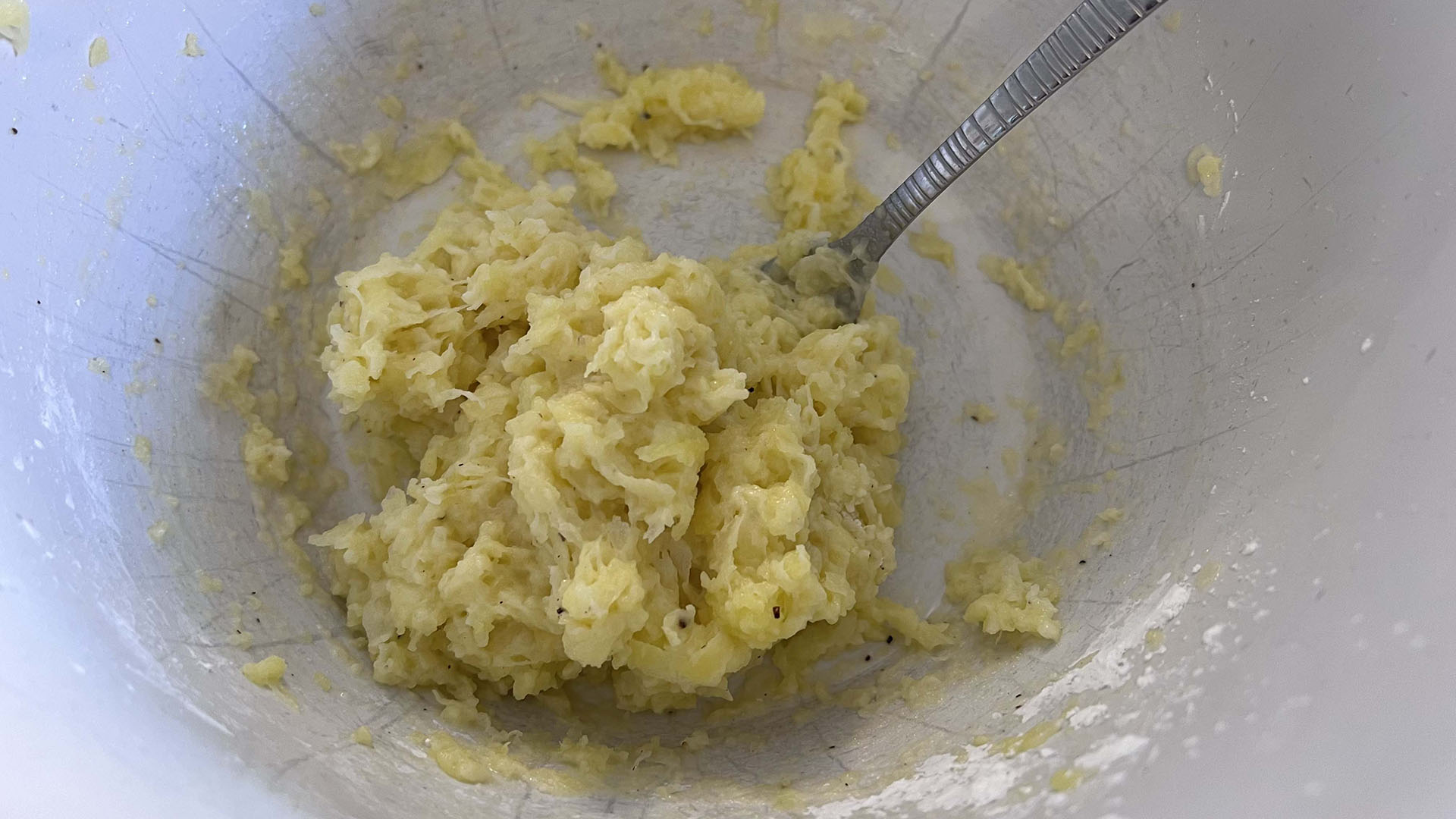 Grated potato mixture for hash browns