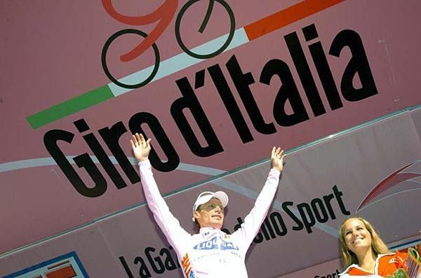 Danilo Di Luca (Liquigas) should win the overall Giro tomorrow.