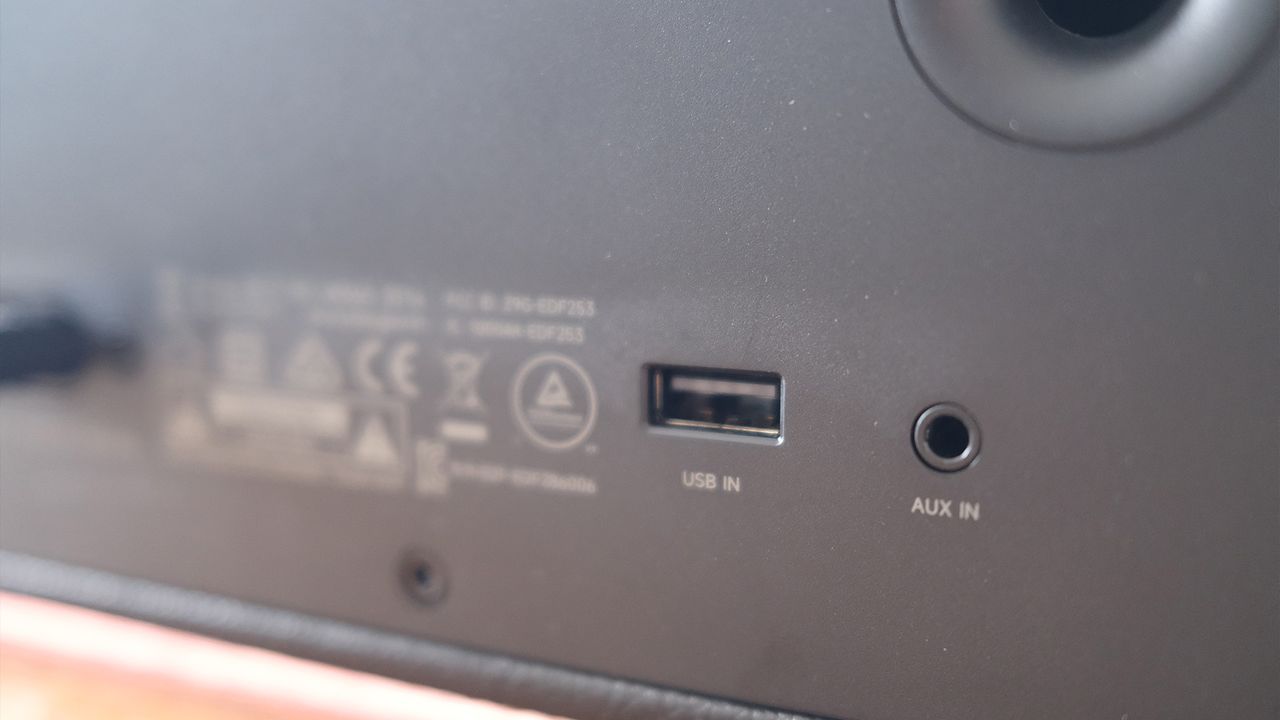Edifier ES300 review