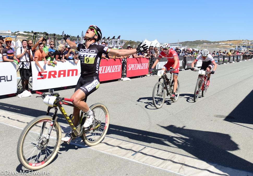 Nino Schurter (Scott Odlo) wins the Sea Otter Short Track with a late race move