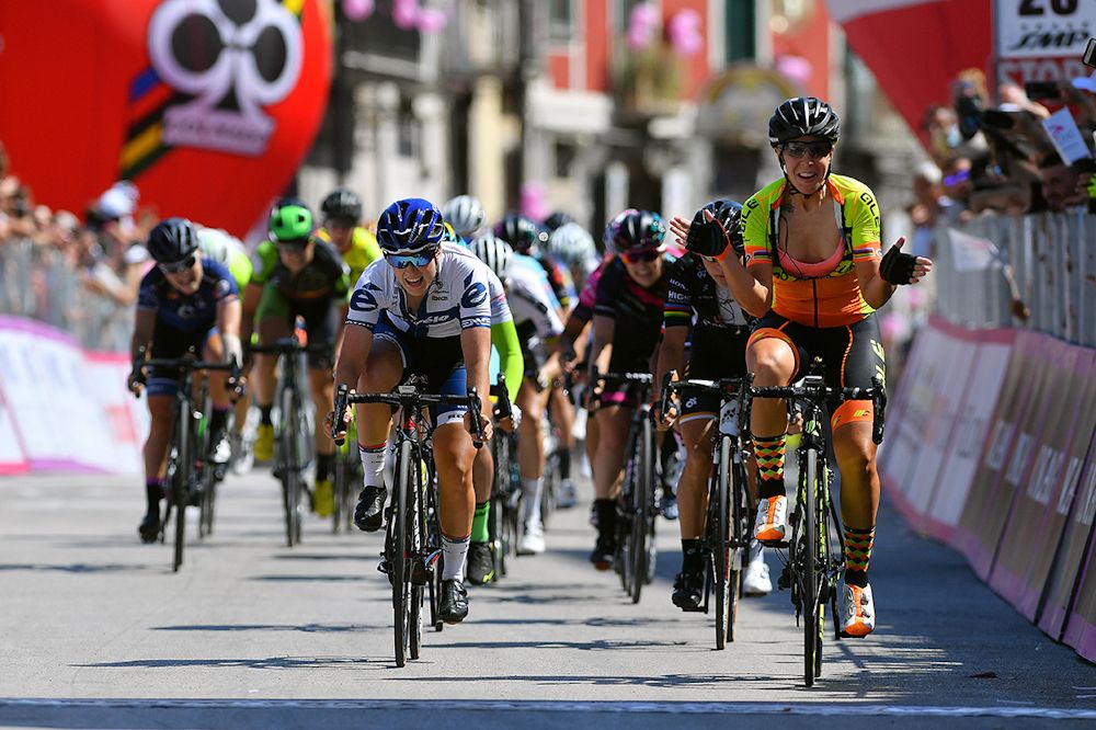 Marta Bastianelli (Al&eacute; Cipollini) wins stage 9 at the Giro Rosa