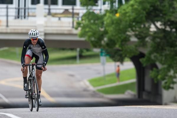 Ally Stacher (Specialized-lululemon) heads back in to the finish.