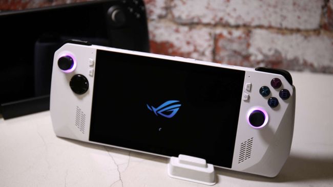 Asus ROG Ally Handheld Gaming PC Review | PC Gamer