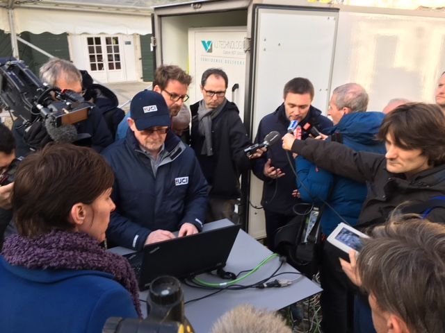 UCI techs show media the new motor-detecting technology