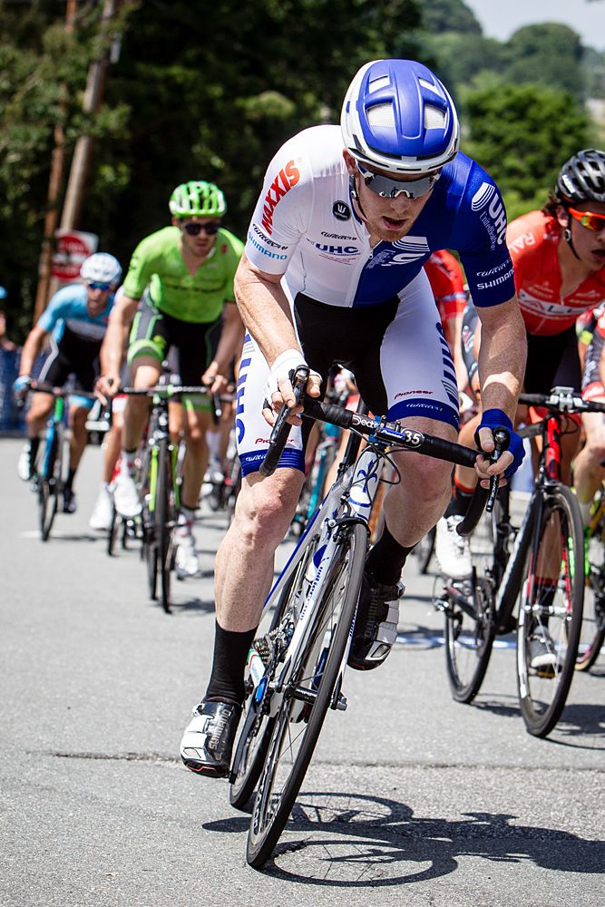 John Murphy (UnitedHealthcare) accelerates to the front