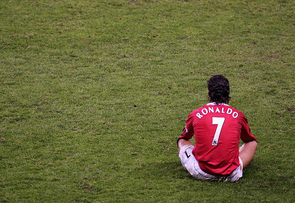 Where to buy Cristiano Ronaldo Manchester United No. 7 jersey before anyone  else (UPDATE) 