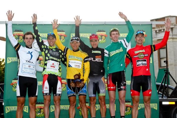 Today's jersey podium.