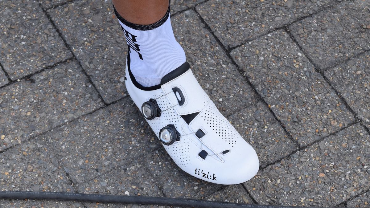 BMC Racing are partnered with Fizik and most of the team race in their shoes
