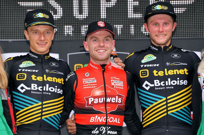 Elite men&#039;s winner Eli Iserbyt (Pauwels Sauzen-Bingoal) flanked by Telenet Baloise Lions duo Quinten Hermans (left) and Corne Van Kessel at the opening round of the 2019 Telenet Superprestige cyclo-cross series in Gieten