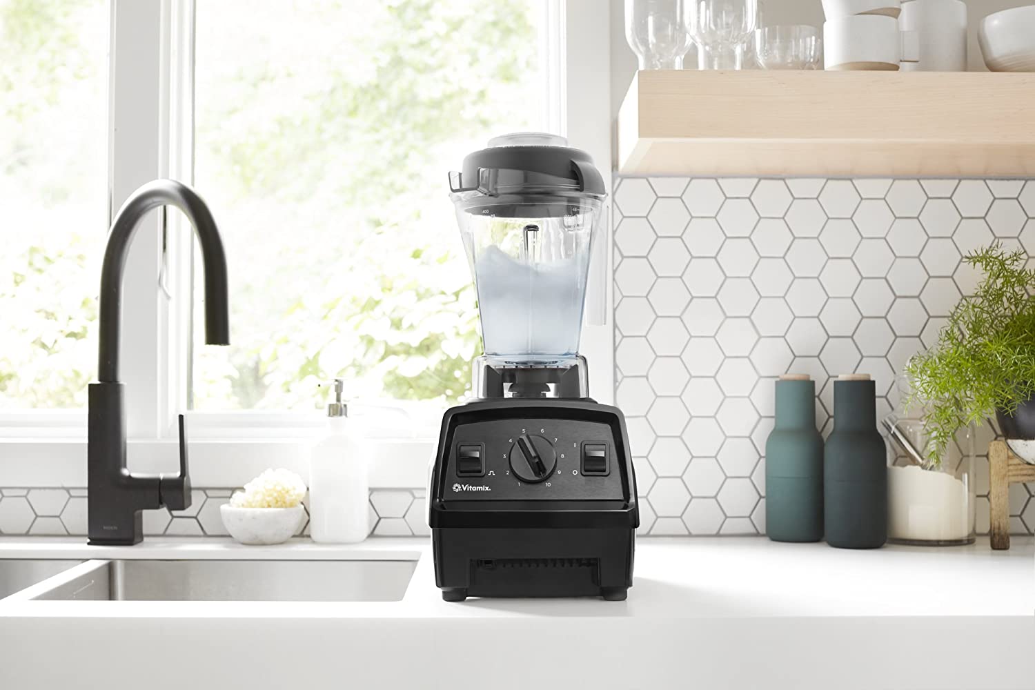 Vitamix vs Blendtec Blenders