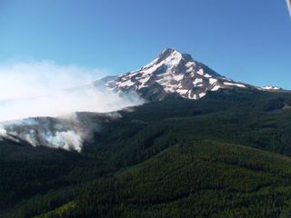 The 2011 Dollar Lake fire and Mount Hood.