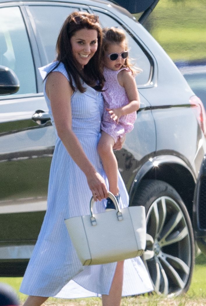 Fashion, Street fashion, Vehicle, Vehicle door, Car, Diaper bag, Luxury vehicle, Shoulder, Dress, Footwear,