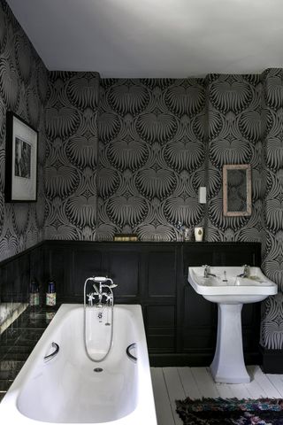 black and white bathroom ideas