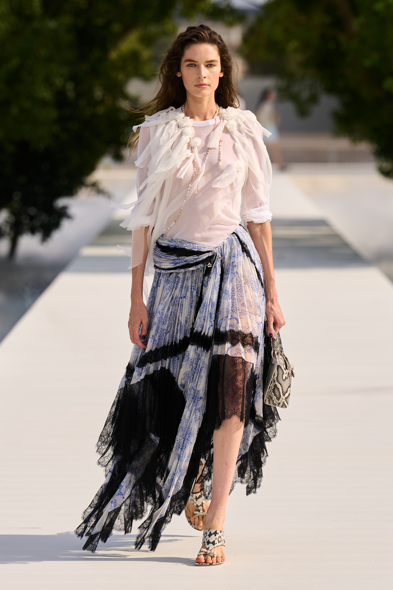 an example of asymmetry on the dior spring 2027 runway.