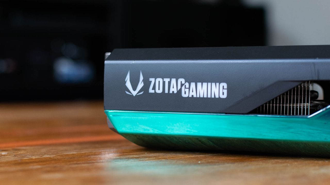 Zotac GeForce RTX 3070 AMP Holo logo detail