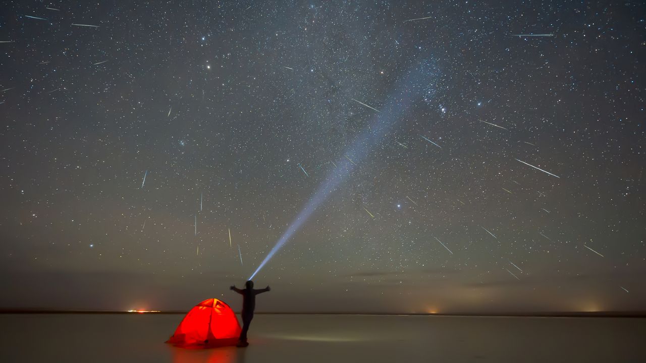 Geminid meteor shower forecast: Will skies be clear across the US on Dec. 13–14?