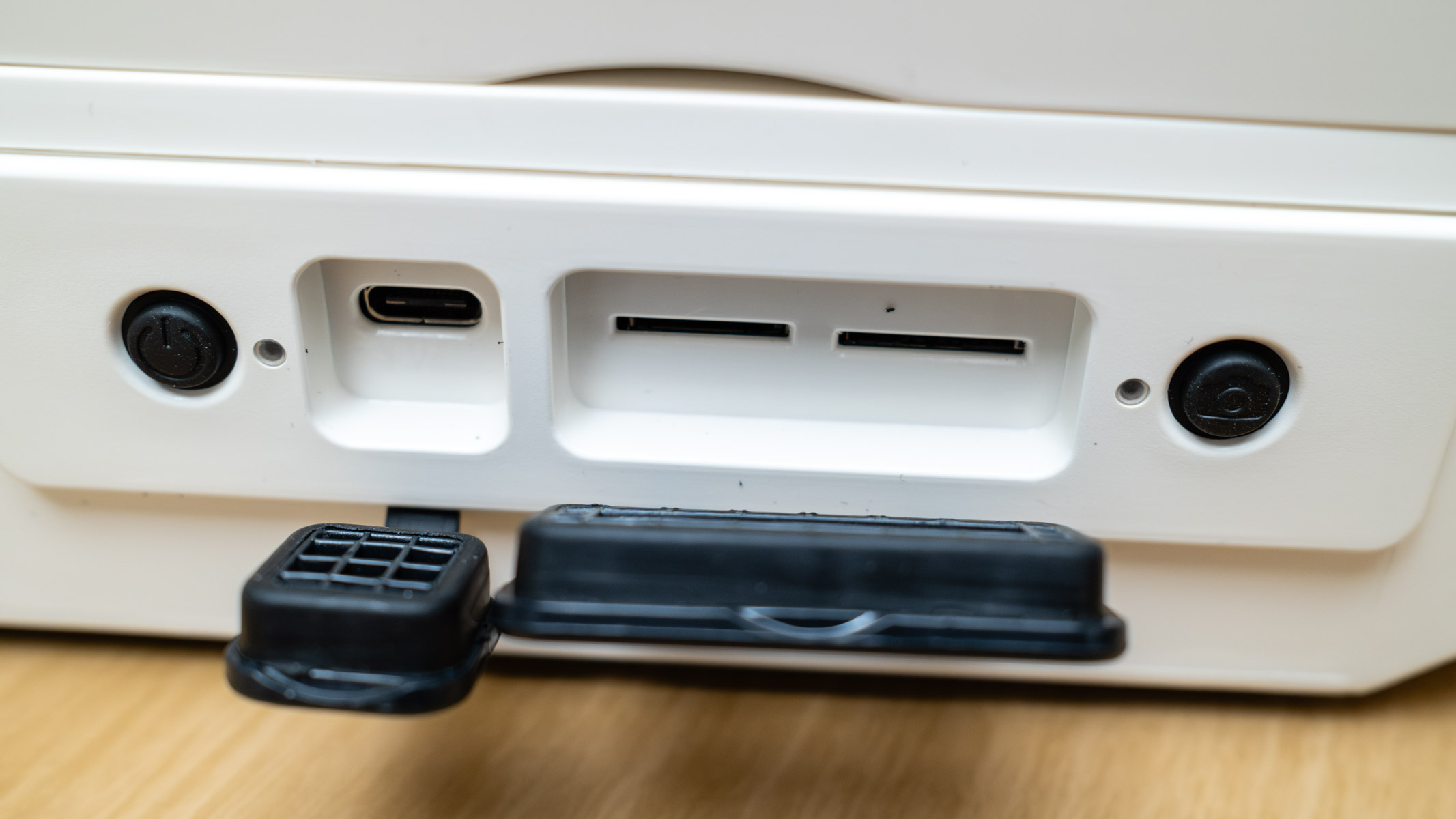 Enlaps Tikee 4 timelapse camera rear ports