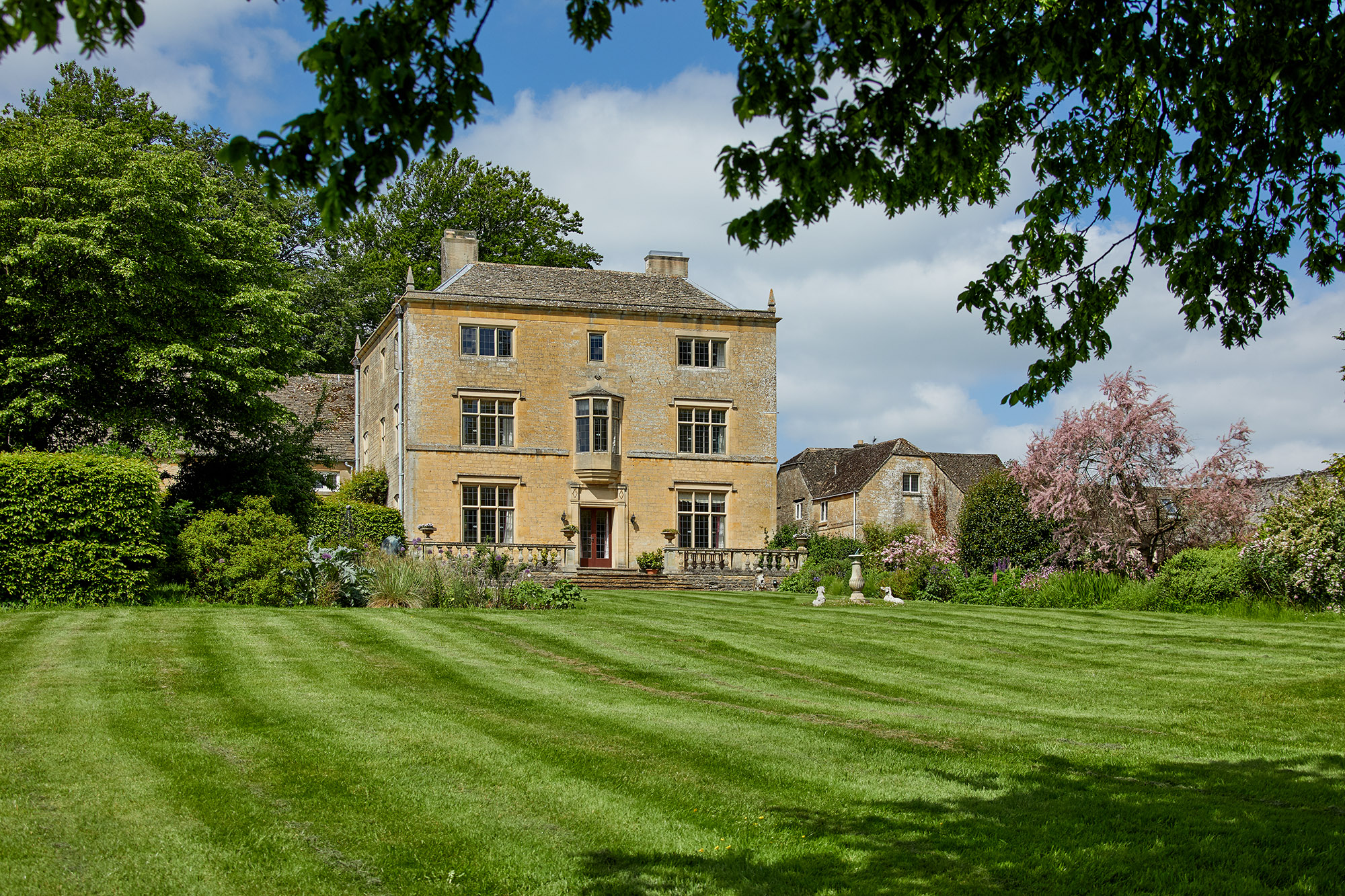 Hill Top House, Gloucestershire_01
