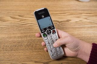 AT&T CRL32102 Review | Top Ten Reviews