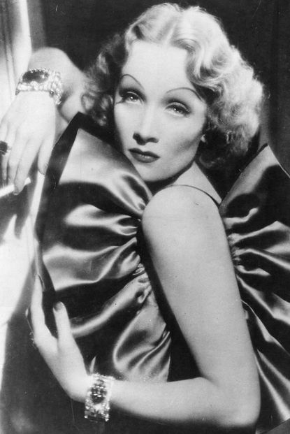 Marlene Dietrich's Cheekbone Surgery