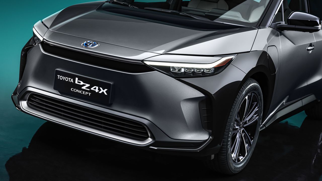 Toyota bZ4X Concept