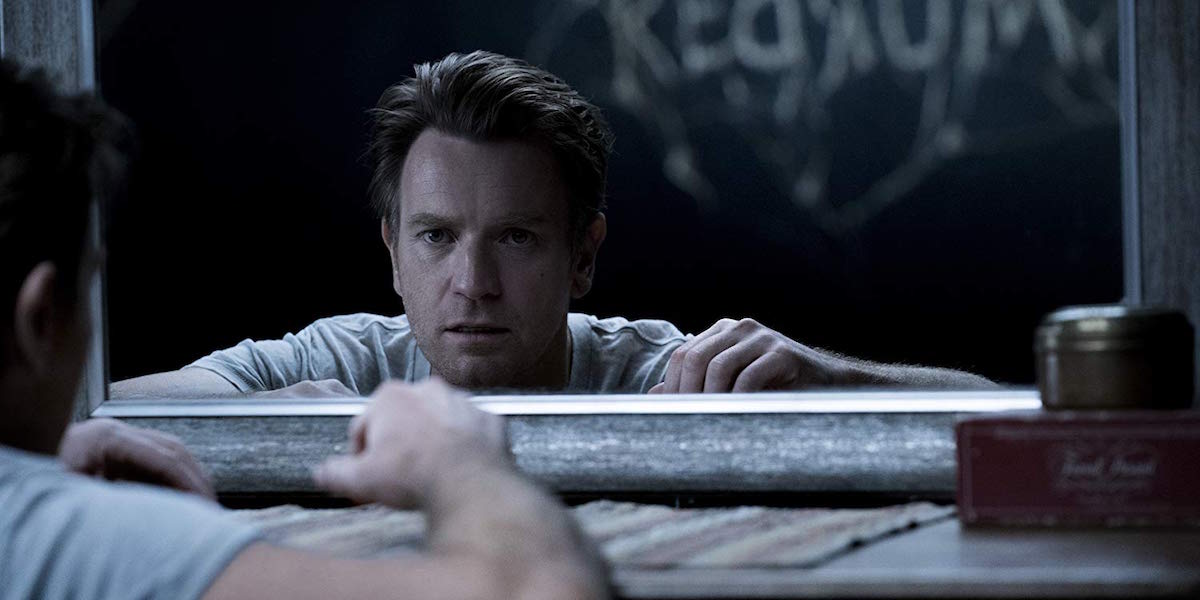 Doctor Sleep Danny looks at mirror