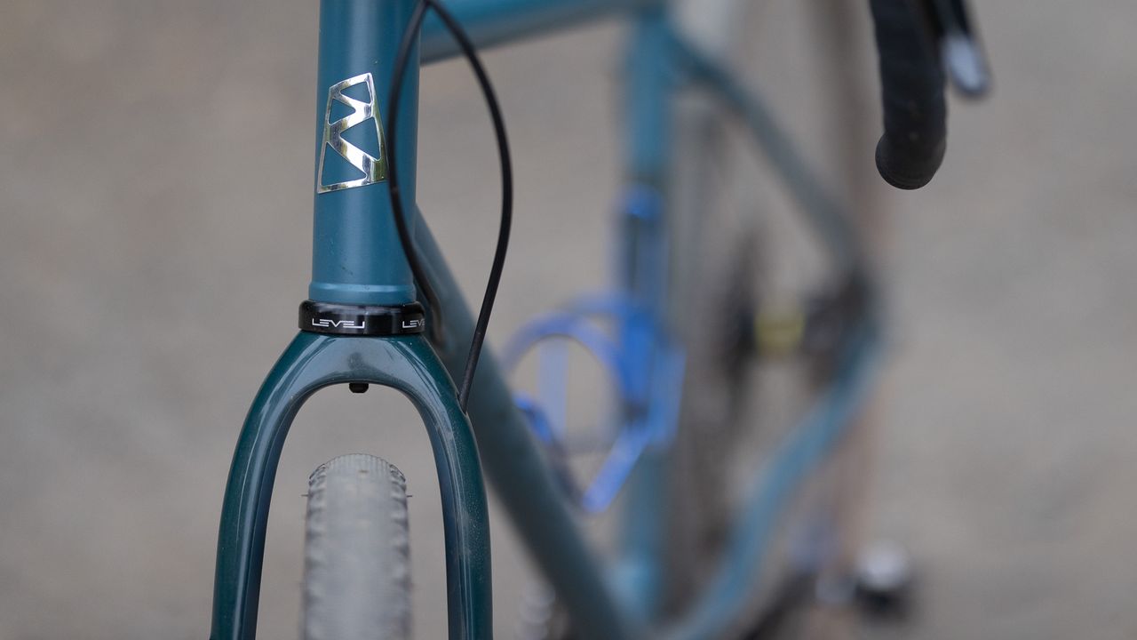 Ribble 725 gravel bike details