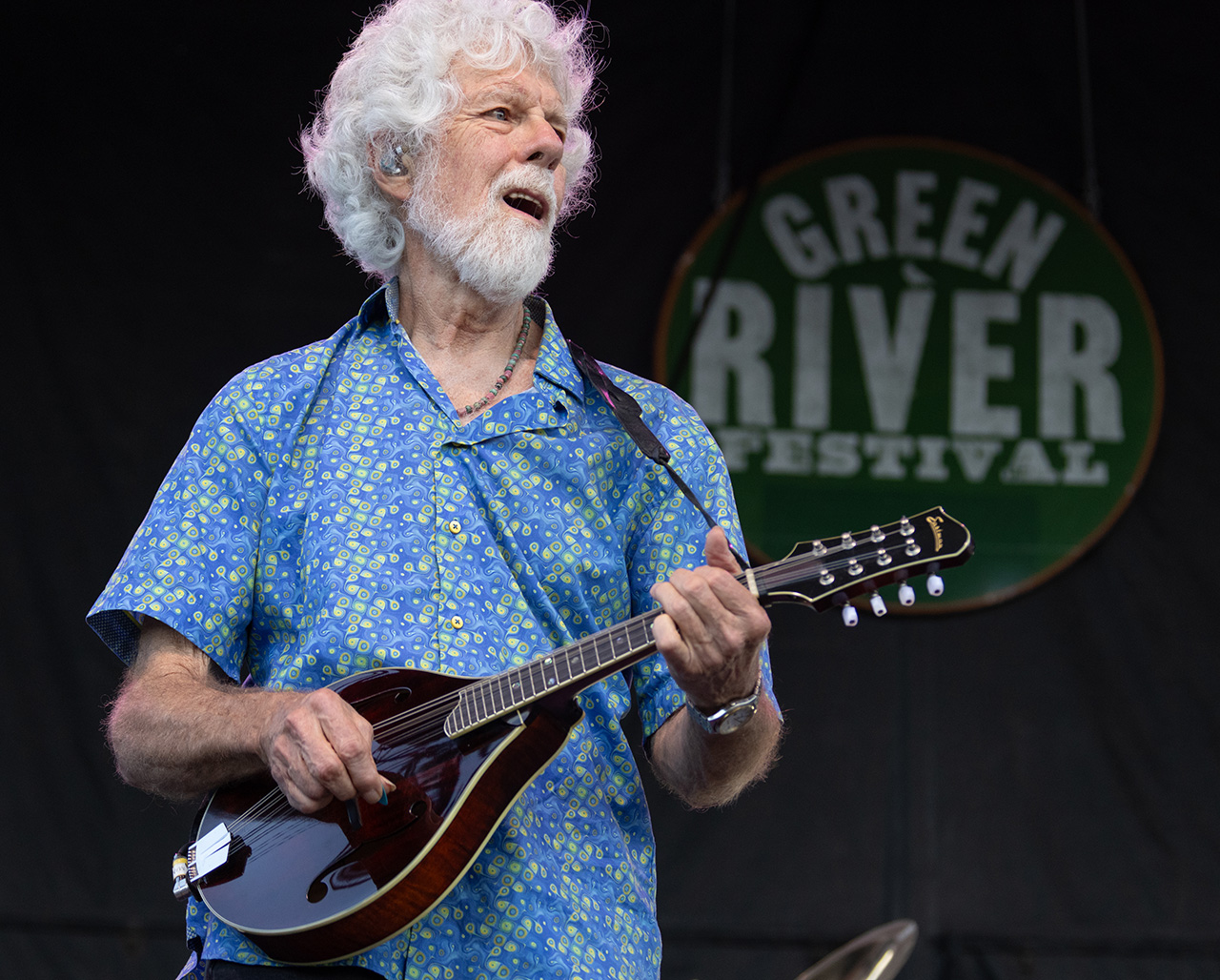 Fred Tackett performs onstage