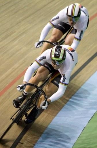 Maximilian Levy and Stefan Nimke en route to gold in the men's team sprint.