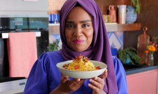 Nadiya's Simple Spices sees Nadiya showcase her 'essential eight' for new BBC series. 