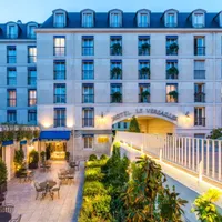 H&ocirc;tel le VersaillesDistance:Tripadvisor rating: