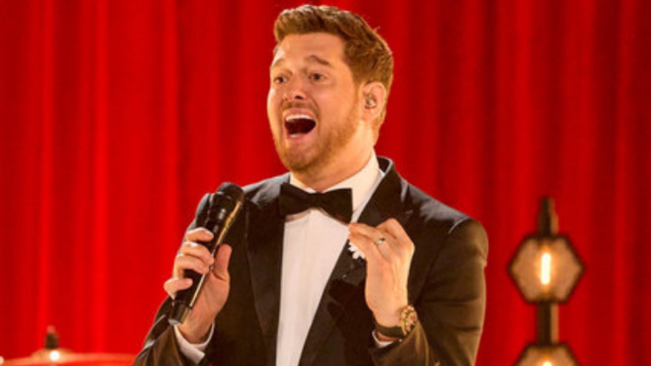 New Coach Michael Bublé Has A Comment For Anyone Who Thinks The Voice Is 'A Game': 'I Think I Can Speak For Snoop When I Say This...'