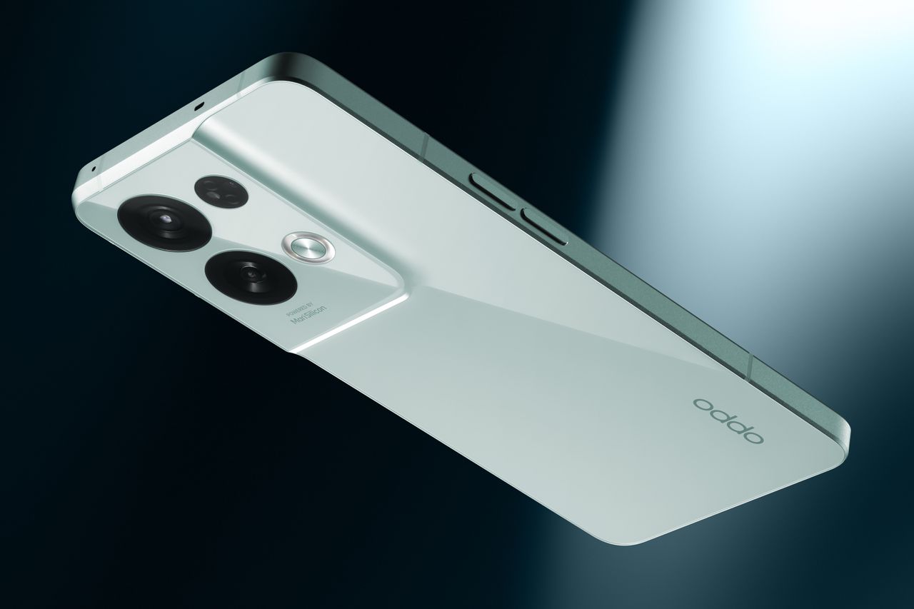 A press image of the Oppo Reno 8 Pro