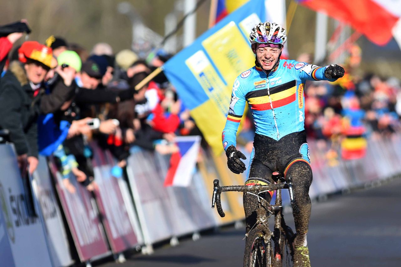 Michael Vanthourenhout (Belgium) wins the U23 world title