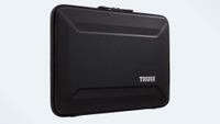 Thule Gauntlet laptop case