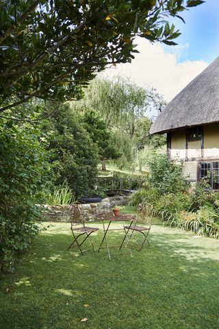 Hedger thatched cottage from Period Living