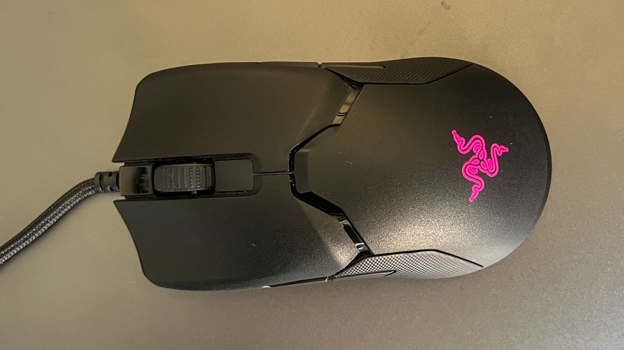 Razer Viper gaming mouse