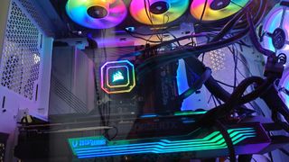 Zotac GeForce RTX 3090 Ti Amp Extreme Holo inside our test PC