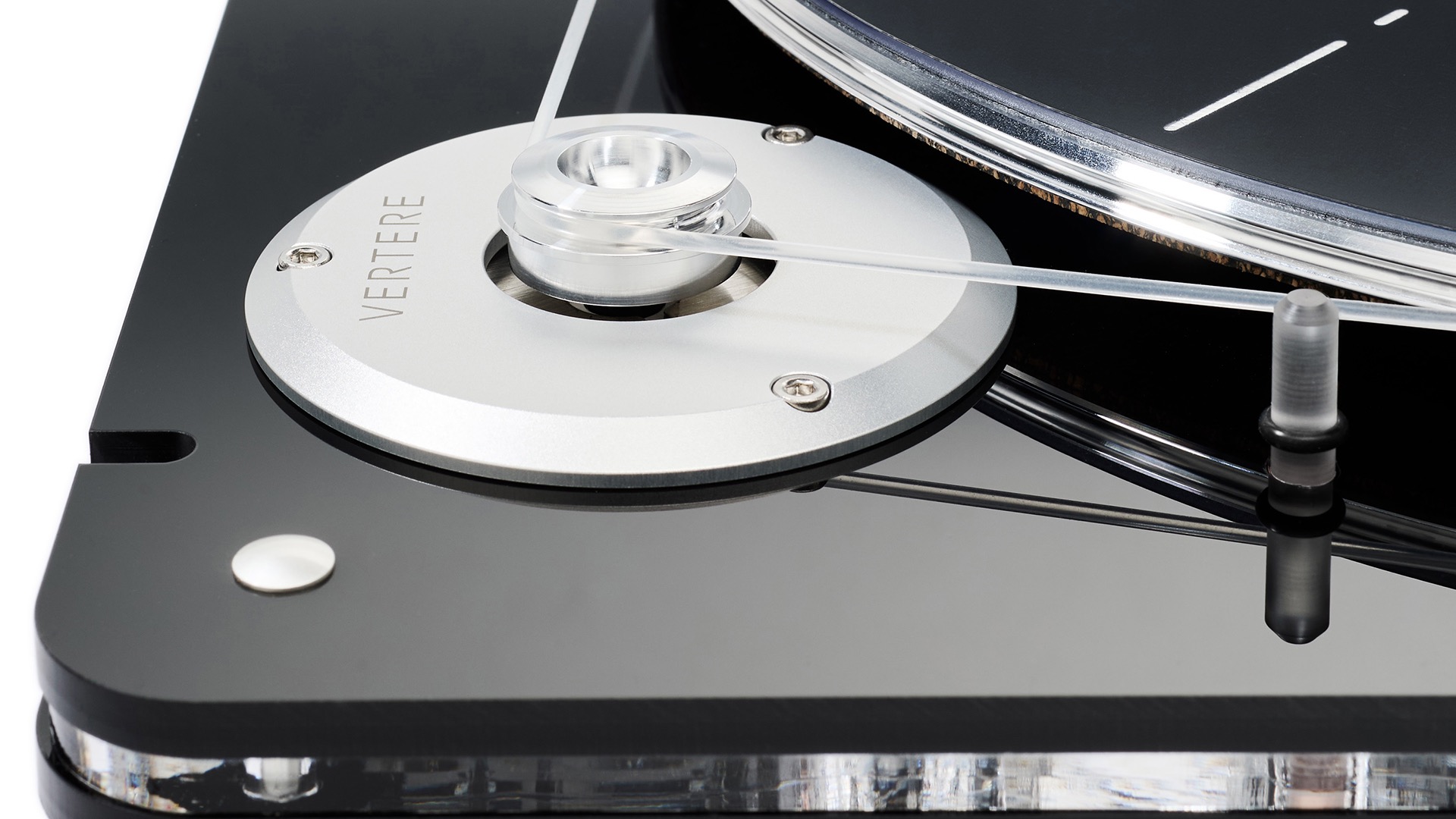 The Vertere DG X turntable.