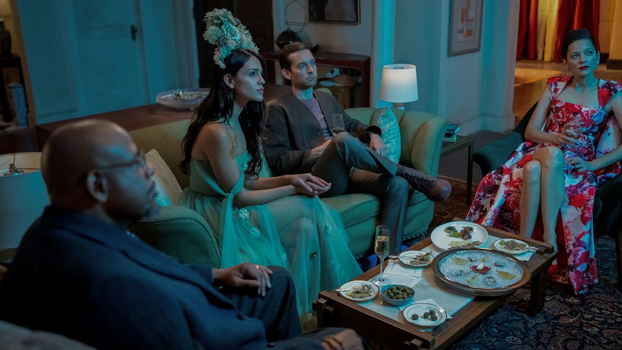 Forest Whitaker, Eiza Gonzalez, Tobey Maguire and Marion Cotillard in Extrapolations