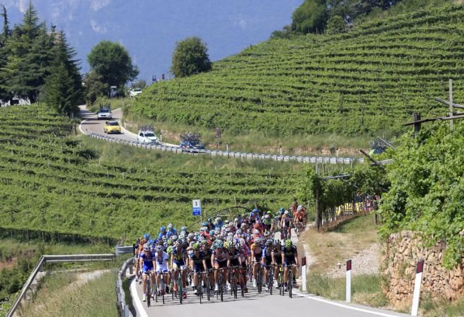 The Tour of Poland peloton in action during stage 2 in the Italian Dolomites