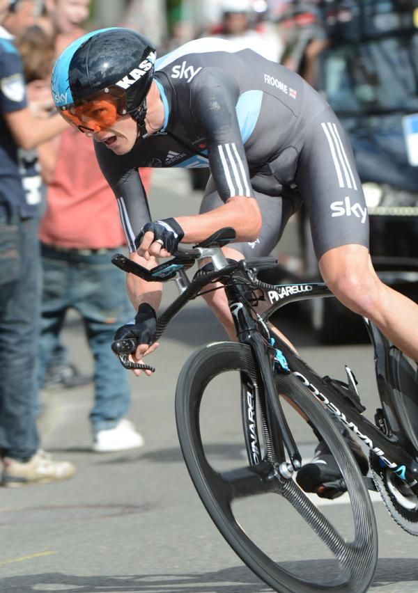Chris Froome (Team Sky) on his way to second on the stage