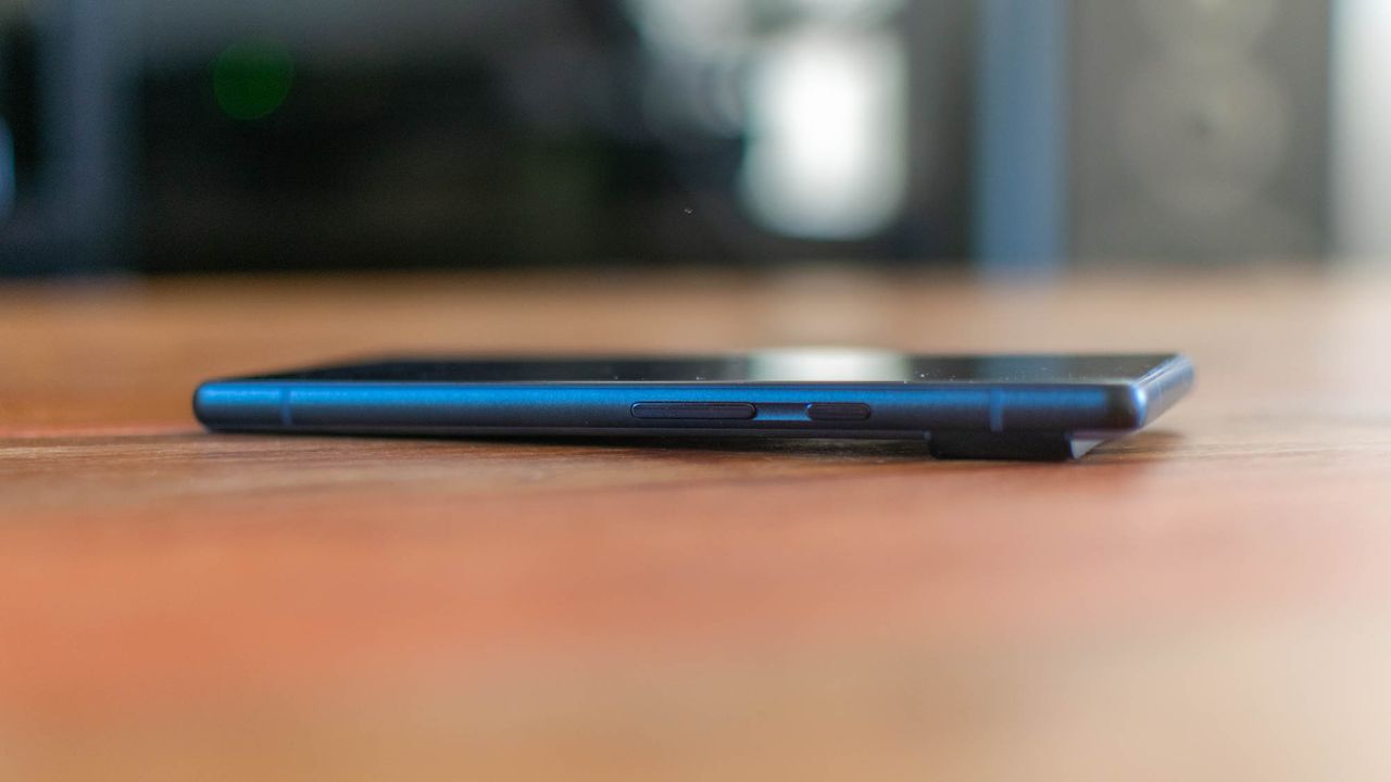 A photograph of the Google Pixel 6 from the side