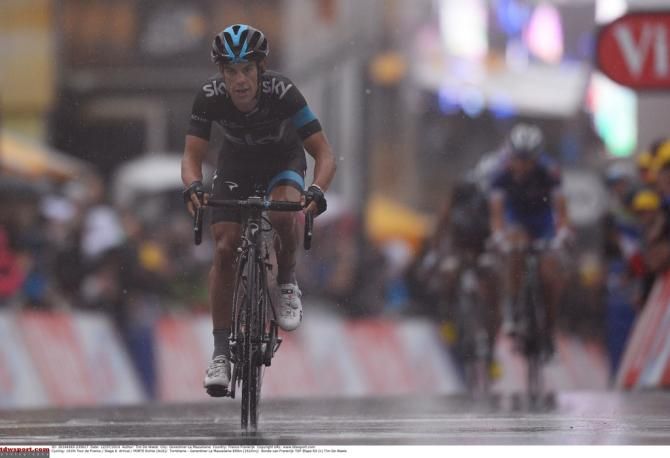 Richie Porte (Team Sky) battles on through the dark
